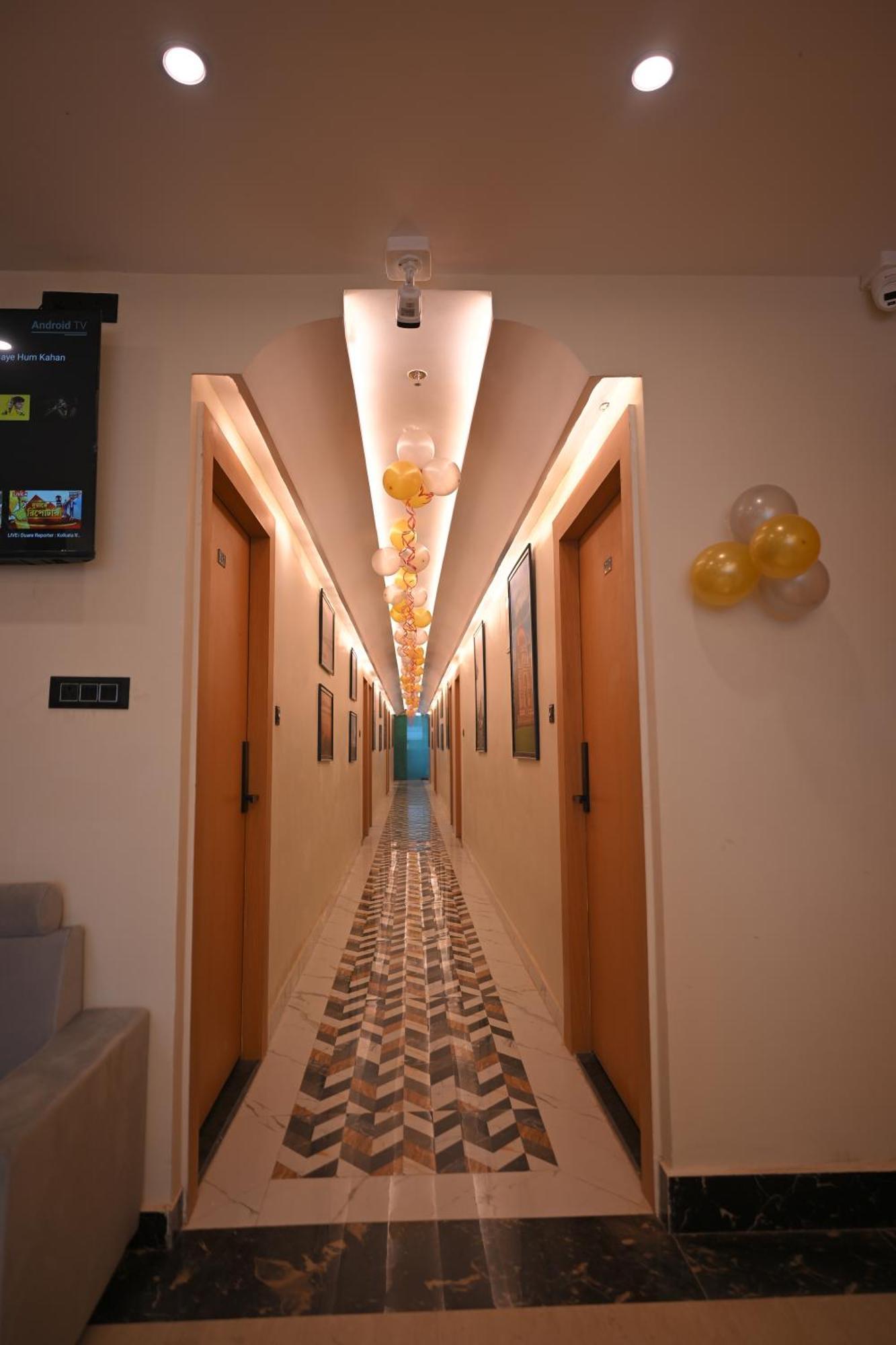 Sunrise Vista Inn Prayagraj Exterior photo