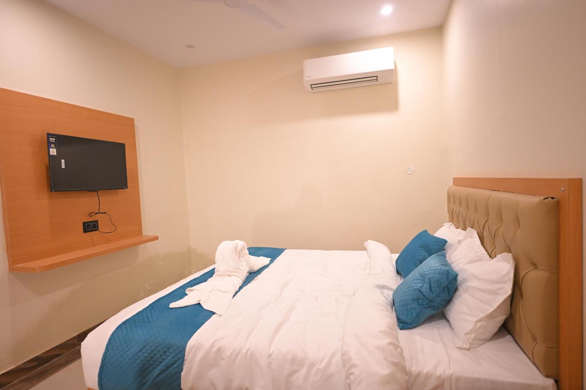 Sunrise Vista Inn Prayagraj Exterior photo