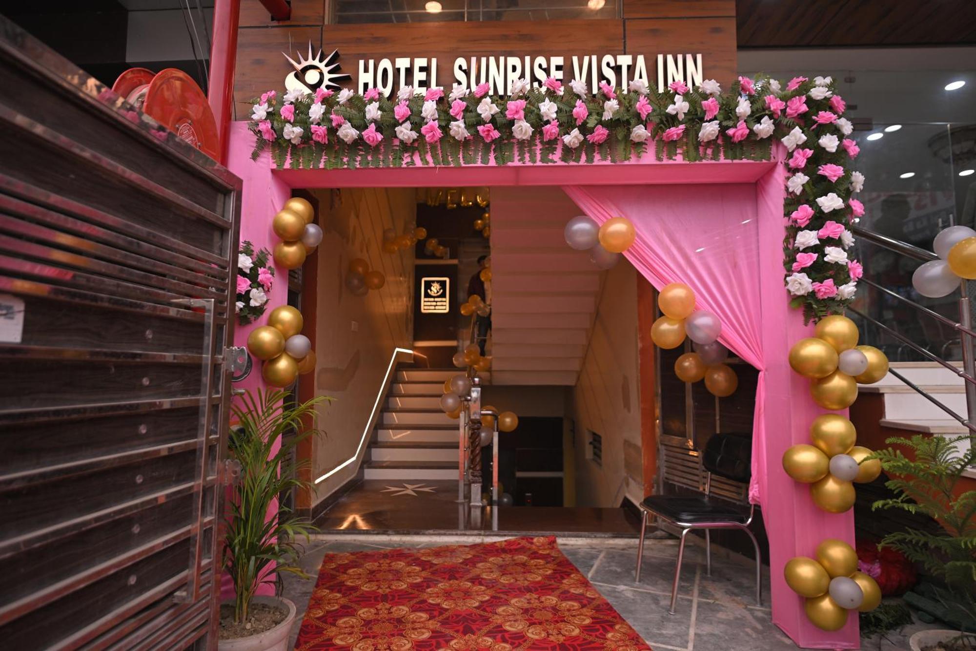 Sunrise Vista Inn Prayagraj Exterior photo